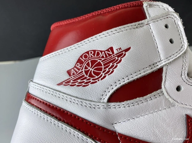 1 Red (2017) Metallic Air Retro 555088-103 Jordan 0815